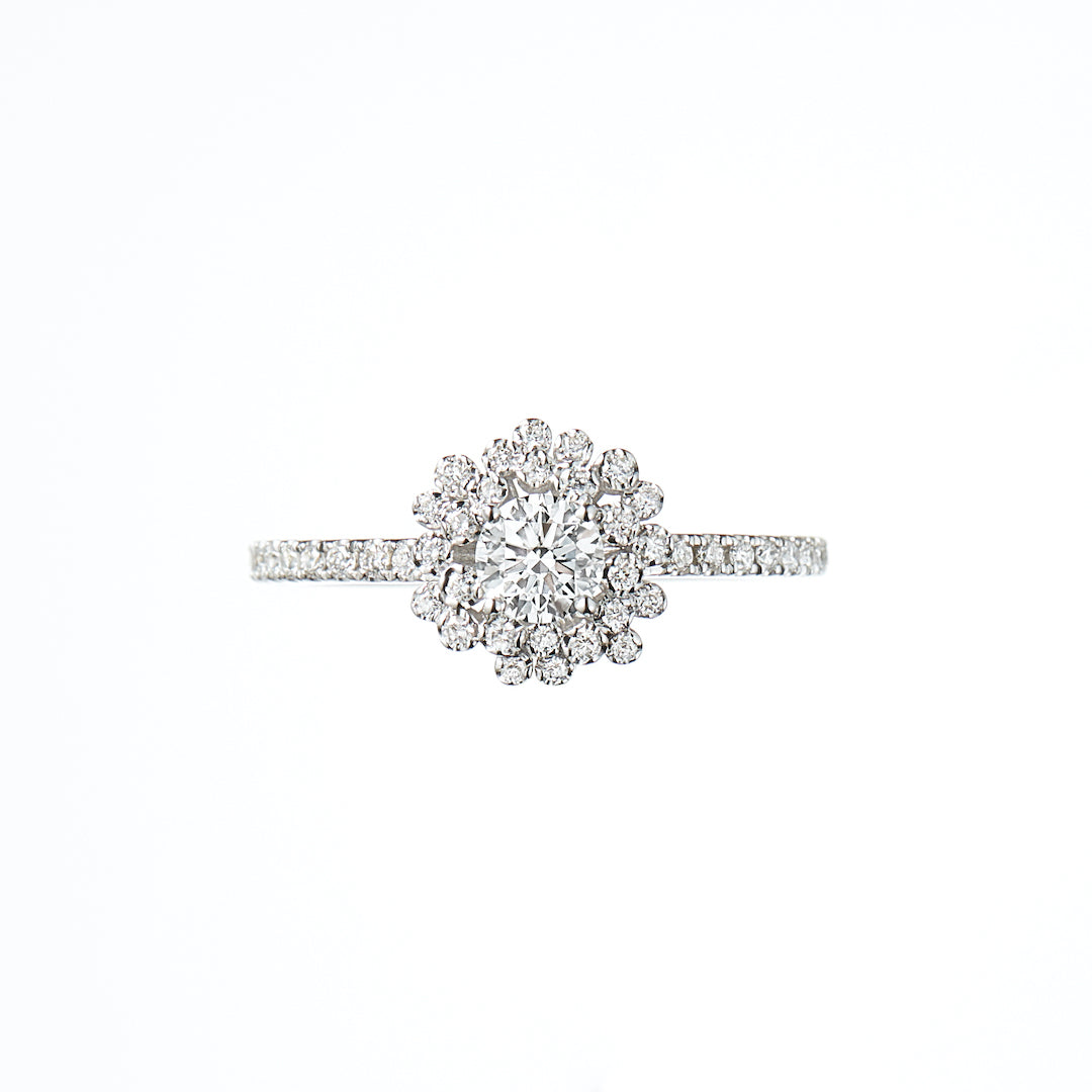 engagement ring<br>La Fée Ring