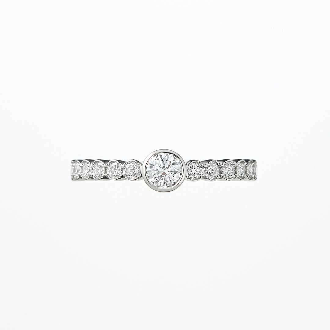 Engagement Ring<br>プレシャスエンゲージリング
