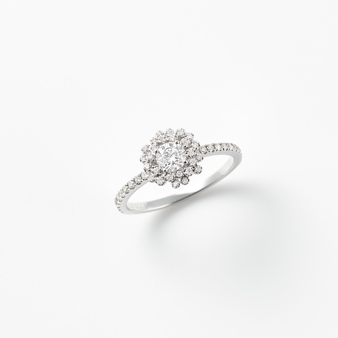 engagement ring<br>La Fée Ring